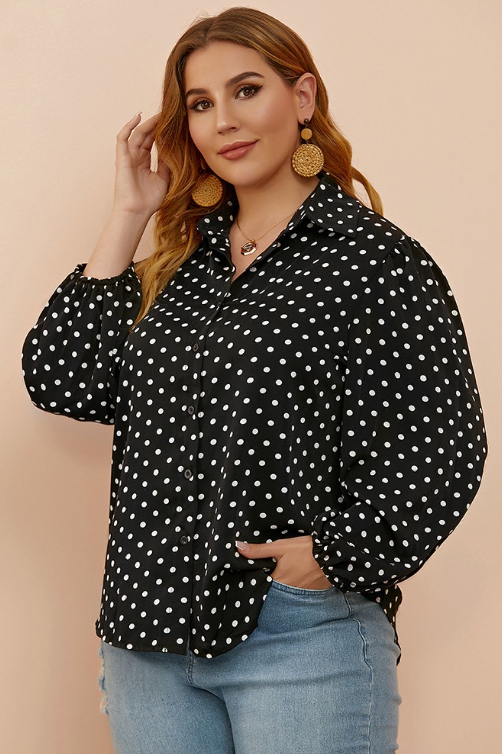 Plus Size Polka Dot Balloon Sleeve Shirt (Online Only)