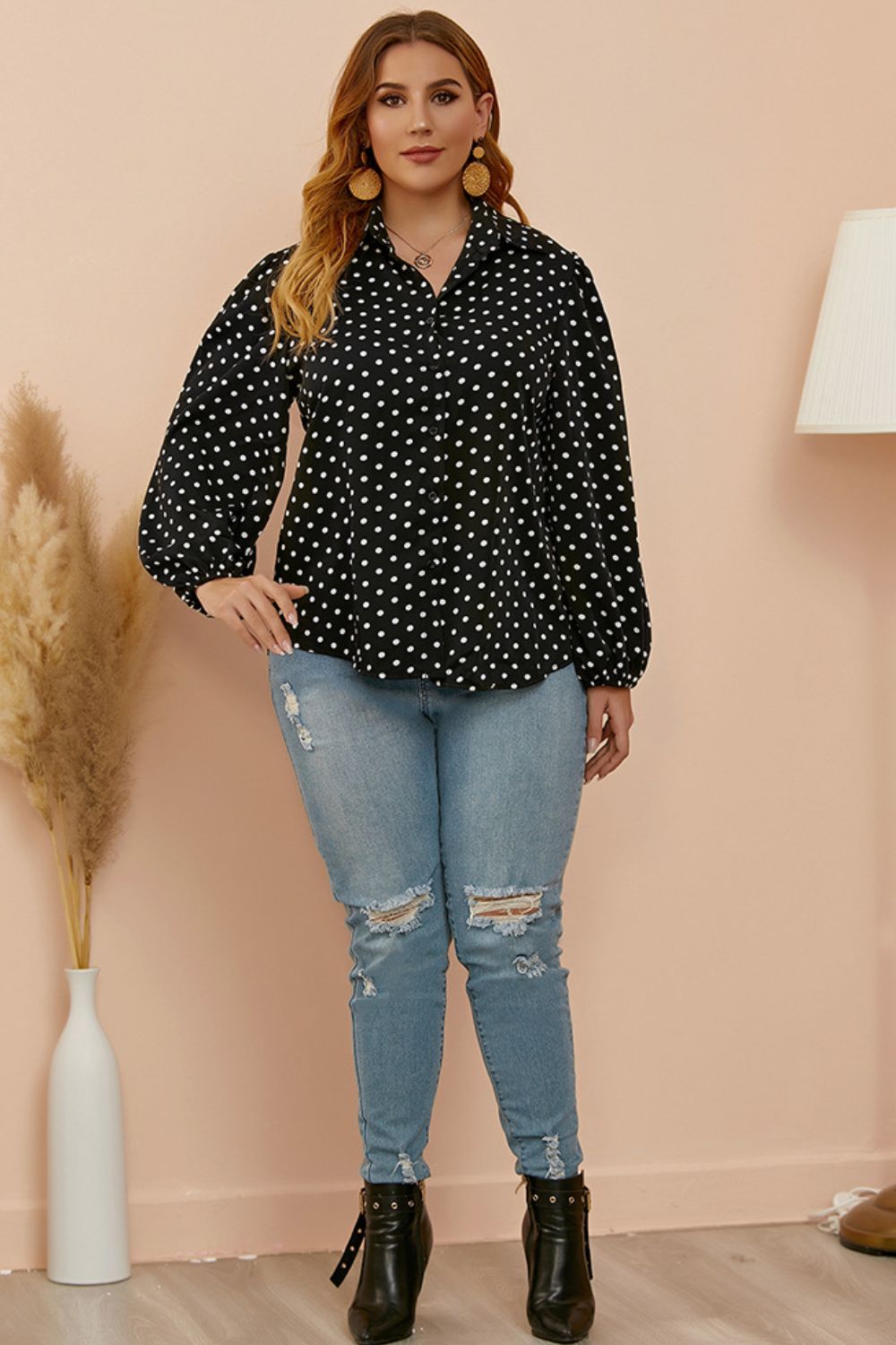 Plus Size Polka Dot Balloon Sleeve Shirt (Online Only)